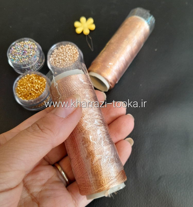 نخ ابریشمی ۲ کرم تیره